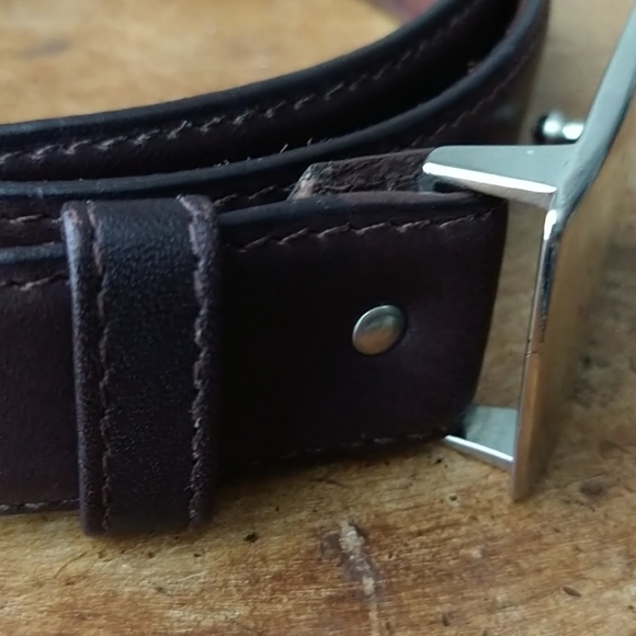 Vintage BCBG Max Azria brown Leather belt - Picture 3 of 7